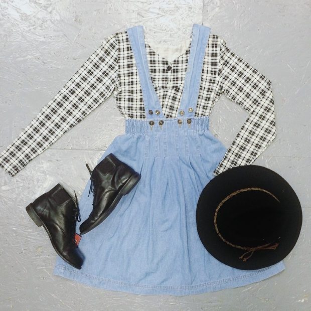 bragvintage-flatlay-pinaforedress-1024x1024.jpg